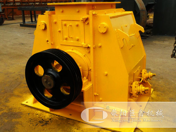 可逆式破碎機廠內實拍 可逆式破碎機廠內實拍