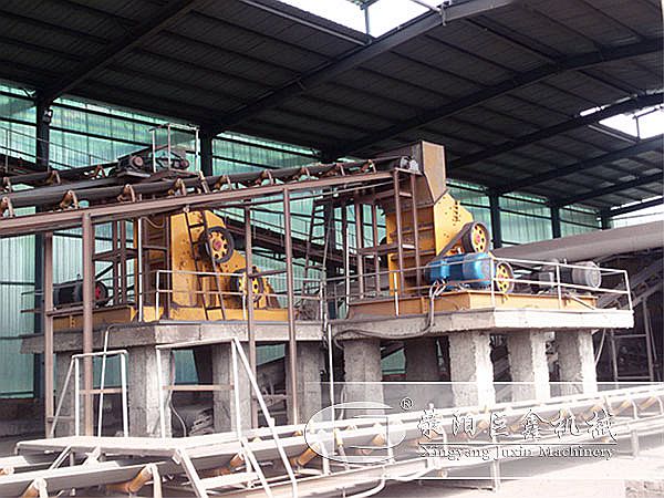 平頂山雙轉(zhuǎn)子制沙機用戶現(xiàn)場