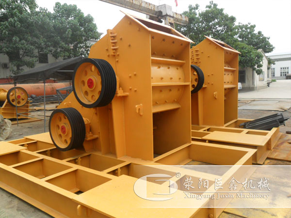 煤炭破碎機(jī)廠家實(shí)拍 煤炭破碎機(jī)廠家實(shí)拍